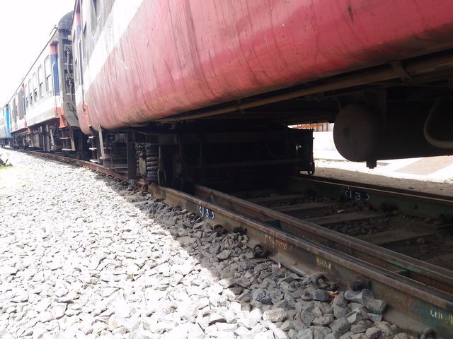Ralam #TrainAccident- रतलाम में फिर रेल डिब्बा पटरी से उतरा