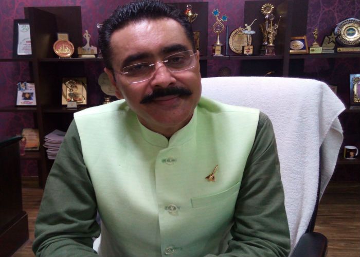 ak singh डिजिटल युग में ‘लीडर’ बनना है तो यहां आइए