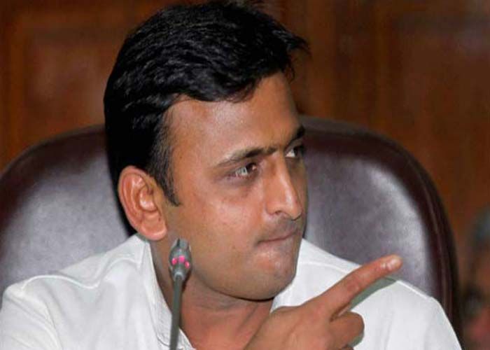 Akhilesh इन नेताओं पर गिरी गाज, अखिलेश ने 6 साल के लिए पार्टी से किया निष्काषित