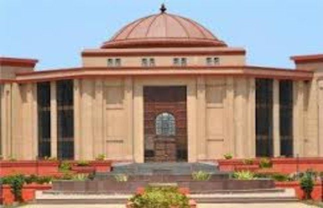 DPS molesting lecturer in the High Court granted a डीपीएस छेड़छाड़ मामले में व्याख्याता को हाईकोर्ट ने पास्को एक्ट में दिया स्टे