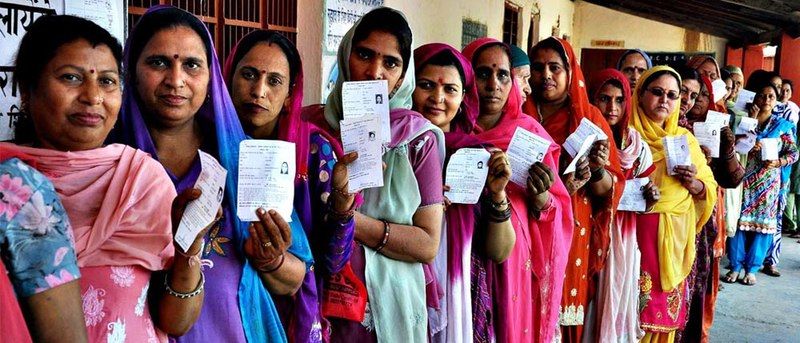 women आधी आबादी का वोट तो चाहिए पर टिकट नहीं देंगे