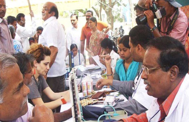 medical camp विश्व का सबसे बड़ा मेडिकल कैंप मुंबई में लगा