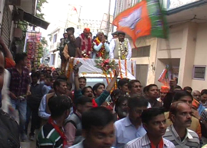 sangeet som mainpuri मुलायम के गढ़ में इस भाजपा नेता ने चलाया रथ