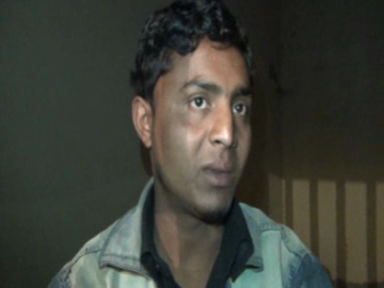 suspect Man संदिगध जासूस आर्मी क्षेत्र से गिरफ्तार