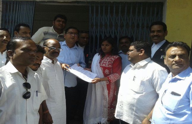 Citizens announced, will not open the wine shop नागरिकों का ऐलान, नहीं खुलने देंगे शराब की दुुकान