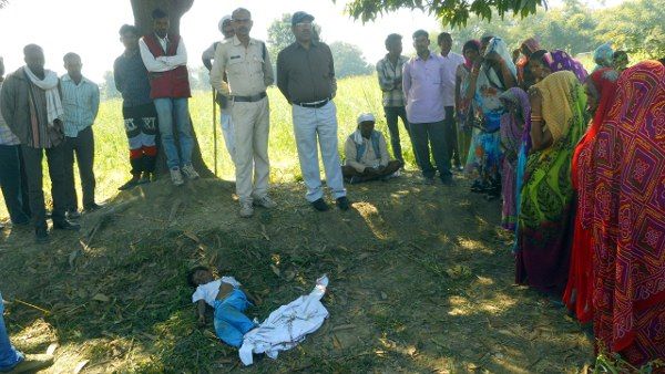 Farm met Innocent's body घर से स्कूल गए मासूम का अरहर के खेत में मिला शव, हत्या की आशंका