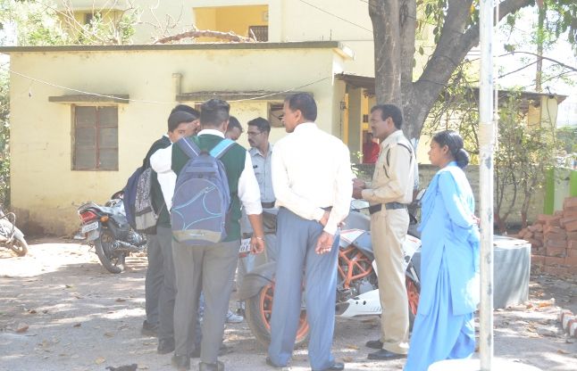 Speeding car took the lives of DPS students तेज रफ्तार कार ने ले ली डीपीएस छात्र की जान