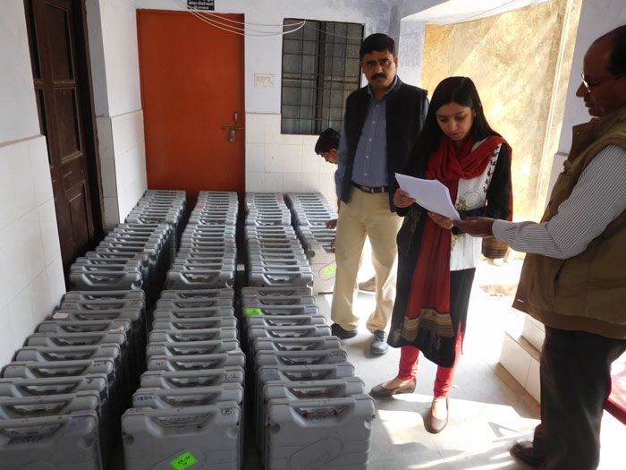 District Administration Faizabad जानिये मतदान के दिन किस विधानसभा सीट पर होगा कितनी ई0वी0एम0 मशीनों का प्रयोग