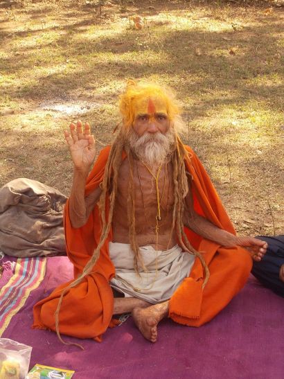 balaghat 90 वर्षो से मौन व्रत पर 105 वर्ष के मौनी महाराज