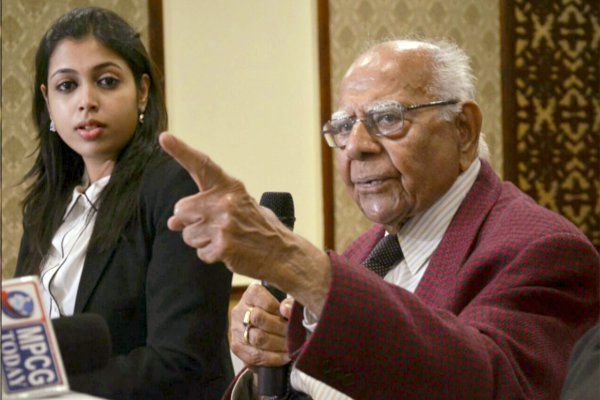 ram jethmalani मर्डर केस से अमित शाह को बचाने हुई थी BJP में मेरी वापसी