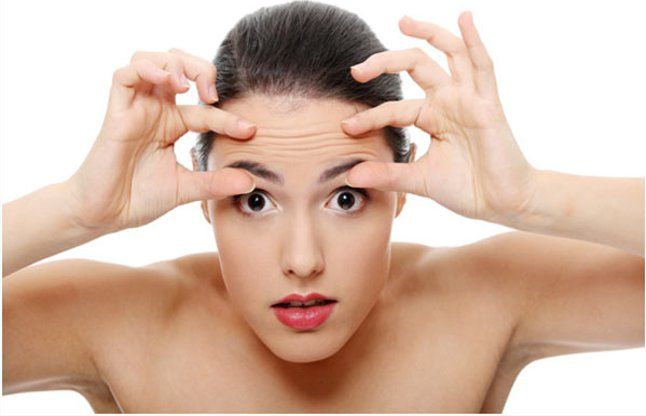 facial wrinkles ऐसे दूर करें चेहरे की झुर्रियां, जानिए क्यों होती है ये समस्या