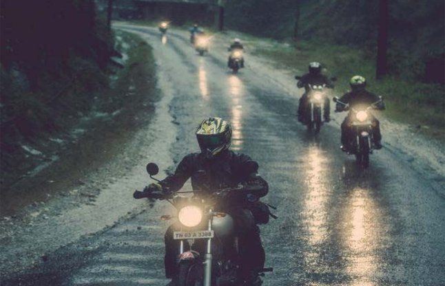 bike 1 अप्रैल से दिन में भी जलानी पड़ेगीं बाइकों का हैड लाइट, ये है कारण