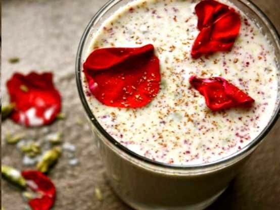 Bhang #HOLI पर बन जाए भांग का मूड तो पहले पढ़ें यह TIPS, फायदे में रहेंगे