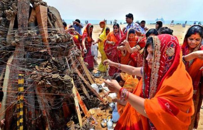holi puja muhurat इस बार सर्वार्थसिद्धि योग में है होली पूजा का मूहूर्त, ऐसे करें पूजा