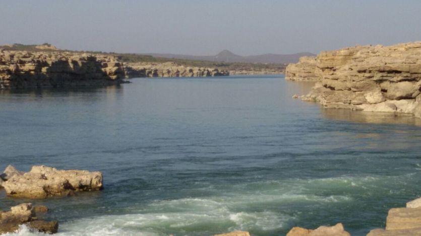 Chambal river चंबल नदी में नाव हादसें में मृत दोनों महिलाओं का परिजनों ने किया अंतिम संस्कार