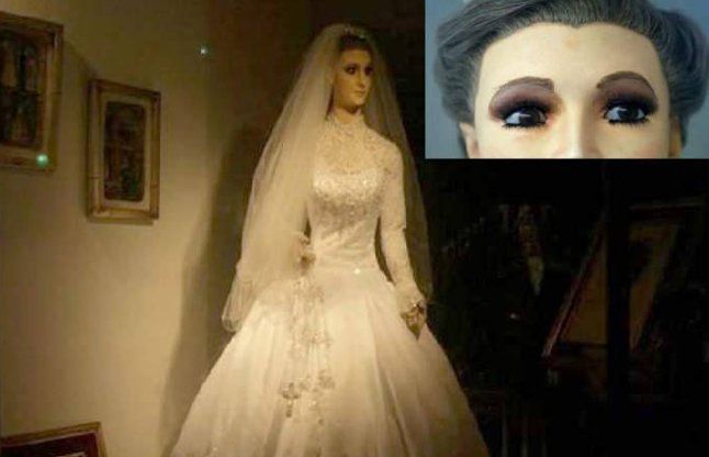 Wax bride जब दुल्हन बन गई मोम का पुतला, यहां जानें 80 साल पुराना राज