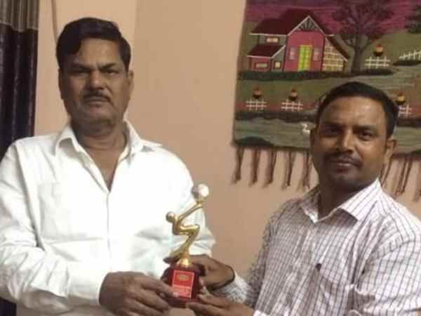 BSP leader Mohammed Shami shot BIG BREAKING: योगी सरकार बनने के बाद पहली बड़ी वारदात, बसपा के मुस्लिम नेता को सरेआम मारी गयी गोली