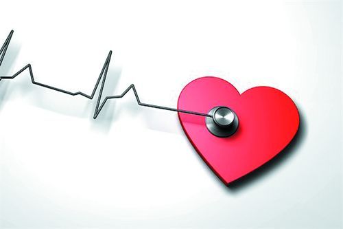 oily food make heart problem कचोरी, समोसे और सेंव बढ़ा रहे दिल के मरीज