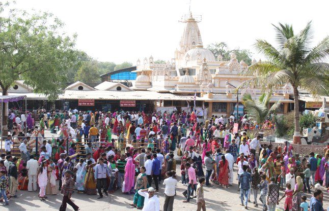 ahmedabad बळियादेव के दरबार में मेला