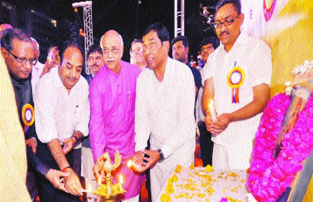 ahmedabad राजस्थान-गुजरात दो भाई की तरह मिलकर कर रहे विकास : जाडेजा