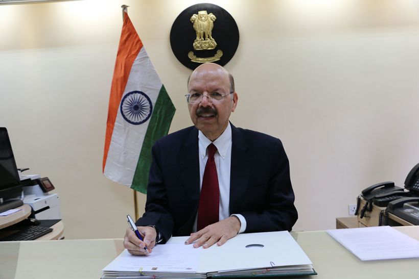 ECI 2 वर्ष या ज्यादा की सजा पाए नेताओं के चुनाव लडऩे पर लगे आजीवन प्रतिबंध : चुनाव आयोग