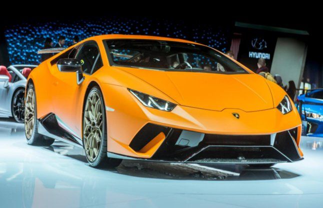 Lamborghini Huracan Performante लैंबोर्गिनी की हुराकेन परफॉर्मेंट की 5 महत्वपूर्ण बातें जो इसे बनाती है पॉवरफुल कार