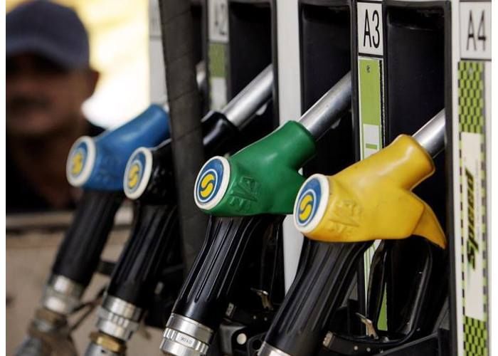 petrol pump सात राज्यों, पुडुचेरी में अब रविवार को बंद रहेंगे पेट्रोल पंप