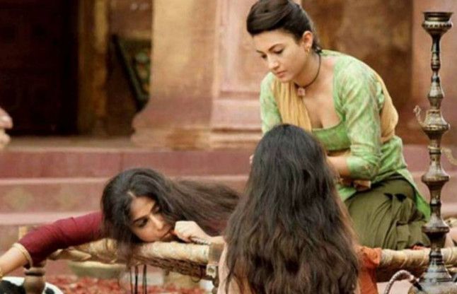 begam jaan Movie Review: 'बेगम जान' ने कुरेदा हिंदुस्तान के सबसे पुराने जख्म को और बयां की दर्द की कहानी