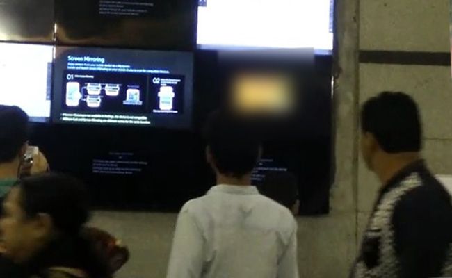 porn on rajiv chowk Porn @ Metro : Wi Fi से जोड़कर शरारती तत्वों ने की ये हरकत, 3 आरोपियों को तलाश रही पुलिस