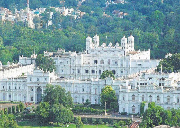 royal residence करीब 150 साल पहले एक करोड़ का बना था यह महल,हाथियों से नापी थी छत की मजबूती