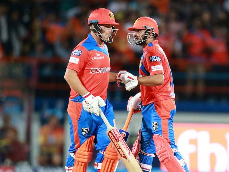 IPL 2017: Mumbai Indians Gujarat lions IPL 2017: मुंबई इंडियंस ने 6 विकेट से गुजरात लायंस को हराया