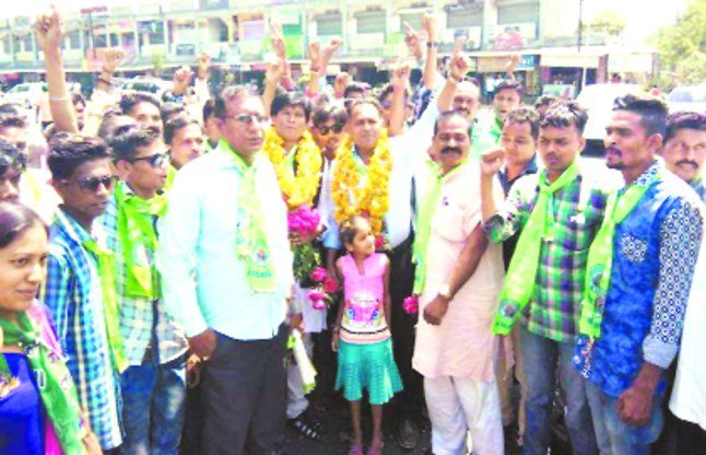 surat भीलीस्तान टाइगर सेना ने निकाली रैली
