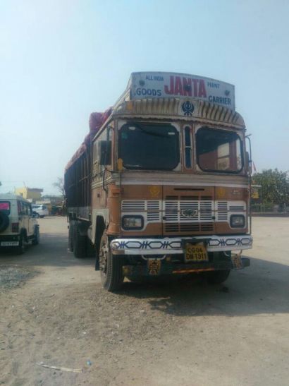 sargaon,mungeli पिकअप पलटने से 4 बारातियों की मौत, 6 की हालत गंभीर