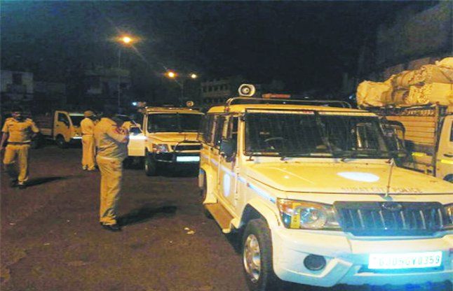surat हिस्ट्रीशीटर आरिफ मिंडी को पकडऩे गई पुलिस टीम पर हमला