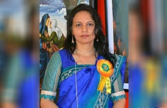 Dr Leena Mishra आजमगढ़ की डॉ. लीना मिश्रा को कलानिधि सम्मान