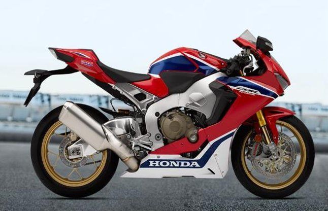 Honda bike होंडा ने भारत में शुरू की अपनी स्पार्ट्स बाइक CBR1000RR की बुकिंग