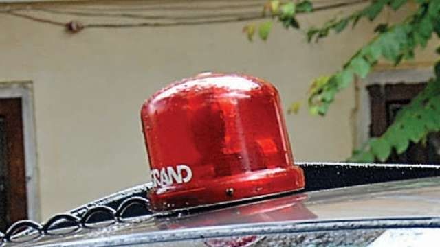 Red beacon हरियाणा में चला लाल बत्ती उतारने का अभियान