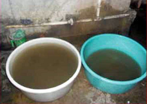 ????? ?? ???????? ???? ???? ??? ??????? ?? ??? ??? केजेएस सीमेंट प्रबंधन ने टमस नदी में छोड़ा प्रदूषित पानी,एसडीएम ने थमाया नोटिस