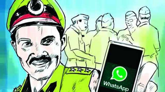 varanasi, varanasi police, whatsapp, uttar pradesh वाराणसी पुलिस द्वारा खंगाले जा रहे व्हाट्सएप और फेसबुक ग्रुप, एक एडमिन गिरफ्तार