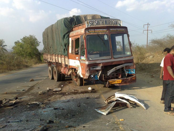 Tirupati accident तिरुपति : प्रदर्शनकारी किसानों को ट्रक ने रौदा, 20 लोगों की मौत