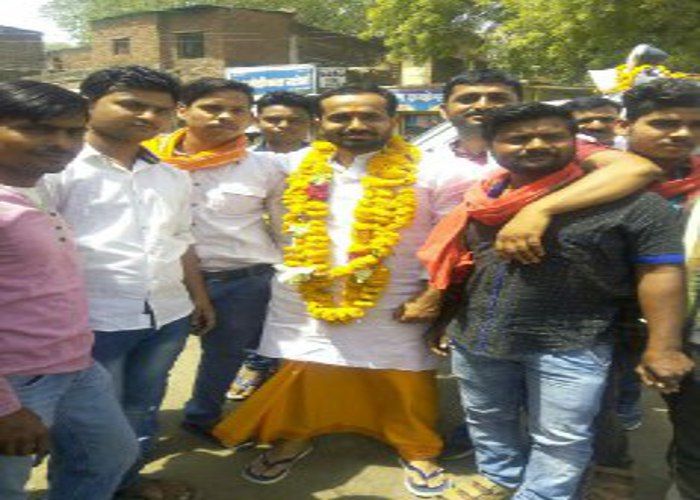hemant katare मां पीताम्बरा की शरण में पहुंचे अटेर विधायक, कांग्रेसियों ने किया भव्य स्वागत