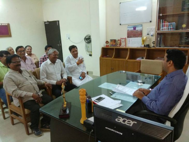 Delegation सकल जैन समाज का प्रतिनिधिमंडल एसपी से मिला
