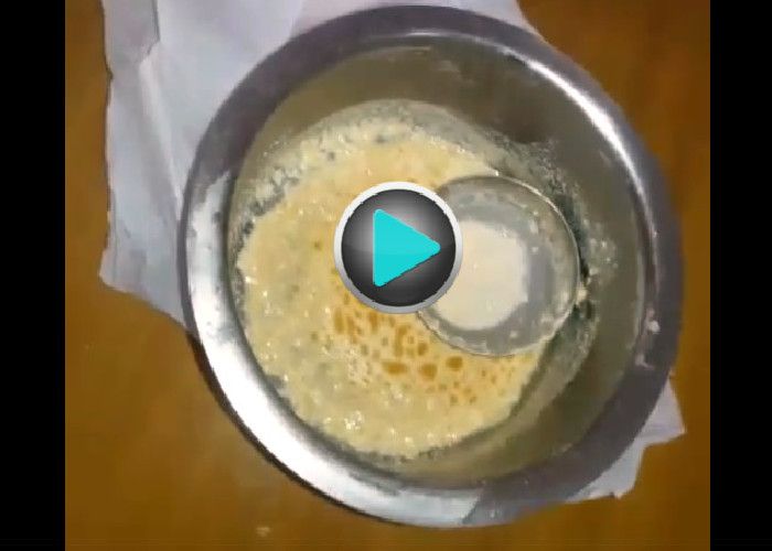 See milk adulteration video गर्म करते ही कैमिकल छोडऩे लगा दूध, दुर्गंध ने खोला मिलावट का राज, देखें वीडियो