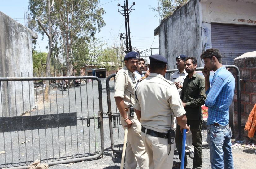 ratlam अब धरना दे हटवाएंगे शराब दुकान