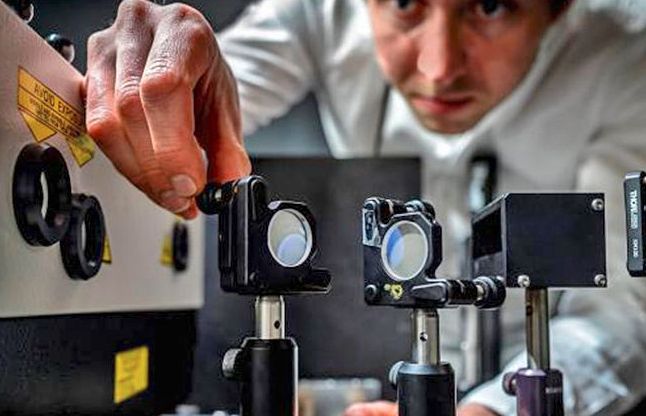 fastest camera जल्द आ रहा दुनिया का सबसे फास्ट कैमरा, 1 सेकेंड में खींचता है 5 करोड़ फोटो