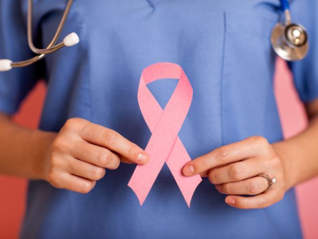 cancer कैंसर को लेकर बेवजह भ्रम न पालें तथ्यों को भी समझें