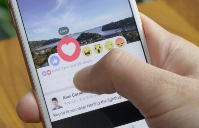 Facebook Reaction button फेसबुक में आया कमेंट पर 'रिएक्शन बटन' वाला फीचर, ऐसे करें यूज
