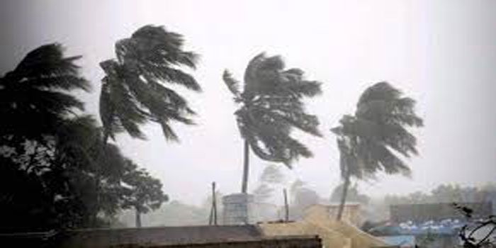 Four People Death From Storm In Sant Kabir Nagar - आंधी तूफान का कहर, चार  की मौत, दर्जनों घायल | Patrika News