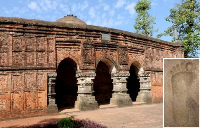 qadam rasool कदम रसूल: यहां है पैगंबर के कदमों के निशान