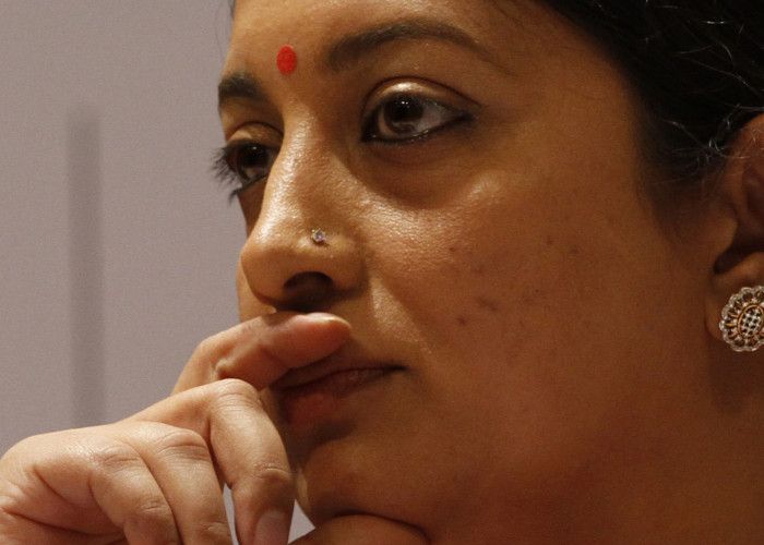 Smriti स्मृति ईरानी को हाईकोर्ट से झटका, प्रशिक्षण केंद्र पर आया बड़ा फैसला